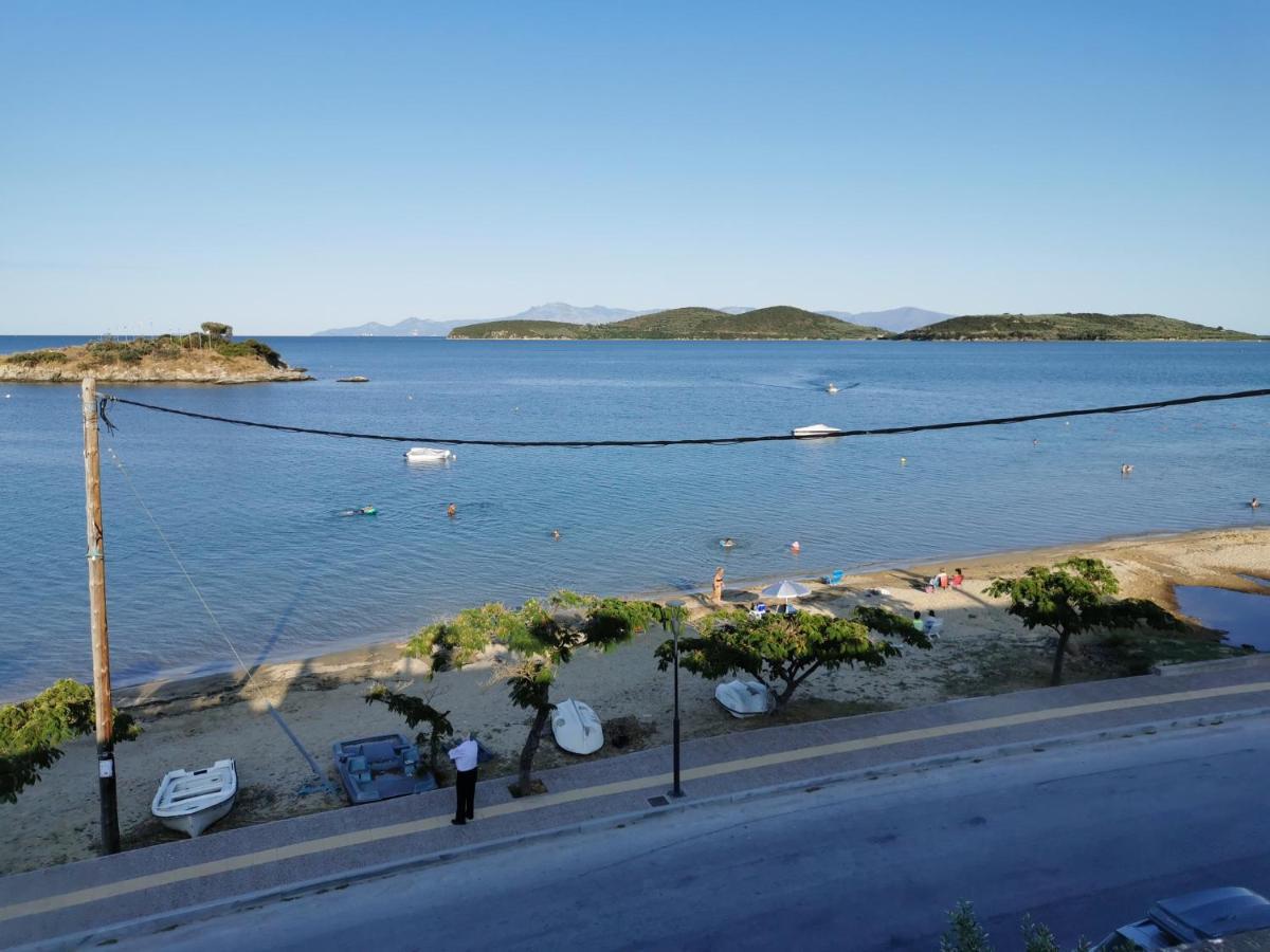 Villa Tasos Néa Péramos Exteriér fotografie