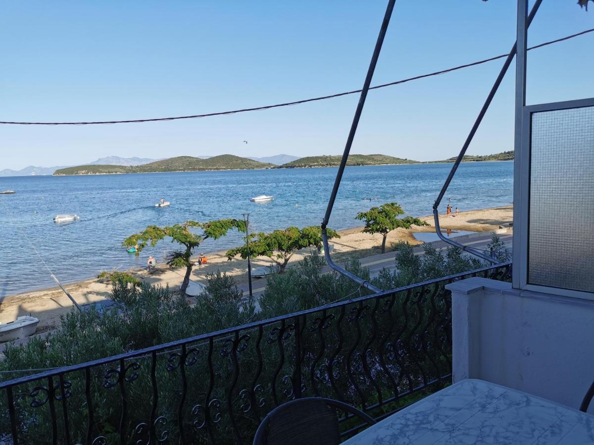 Villa Tasos Néa Péramos Exteriér fotografie