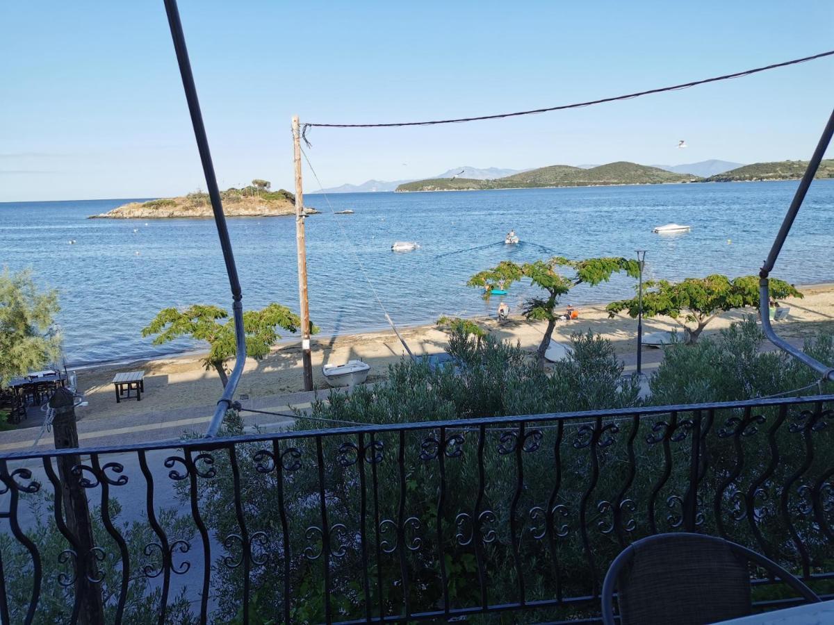 Villa Tasos Néa Péramos Exteriér fotografie