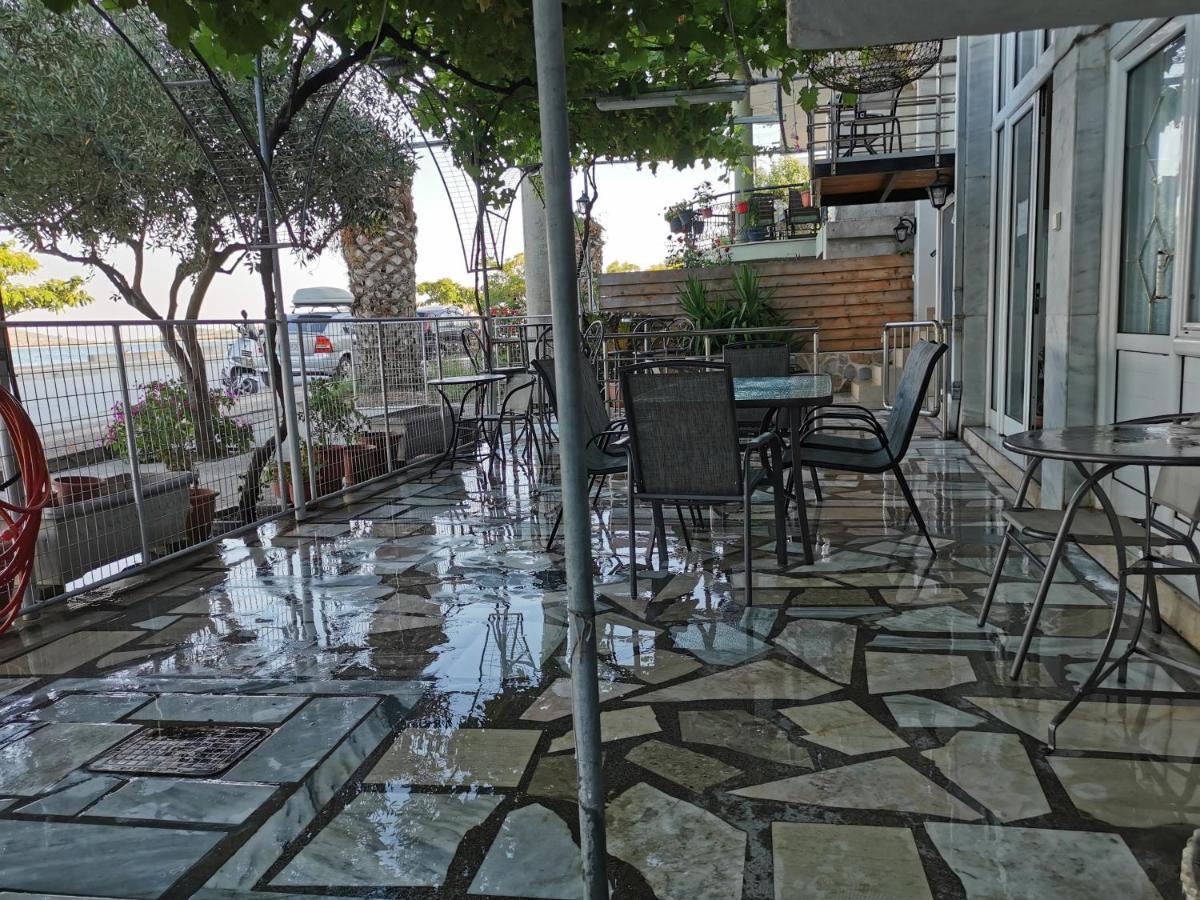 Villa Tasos Néa Péramos Exteriér fotografie